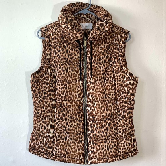 Calvin Klein Jackets & Blazers - NWT - Calvin Klein Printed Puffer Vest (Size: M)